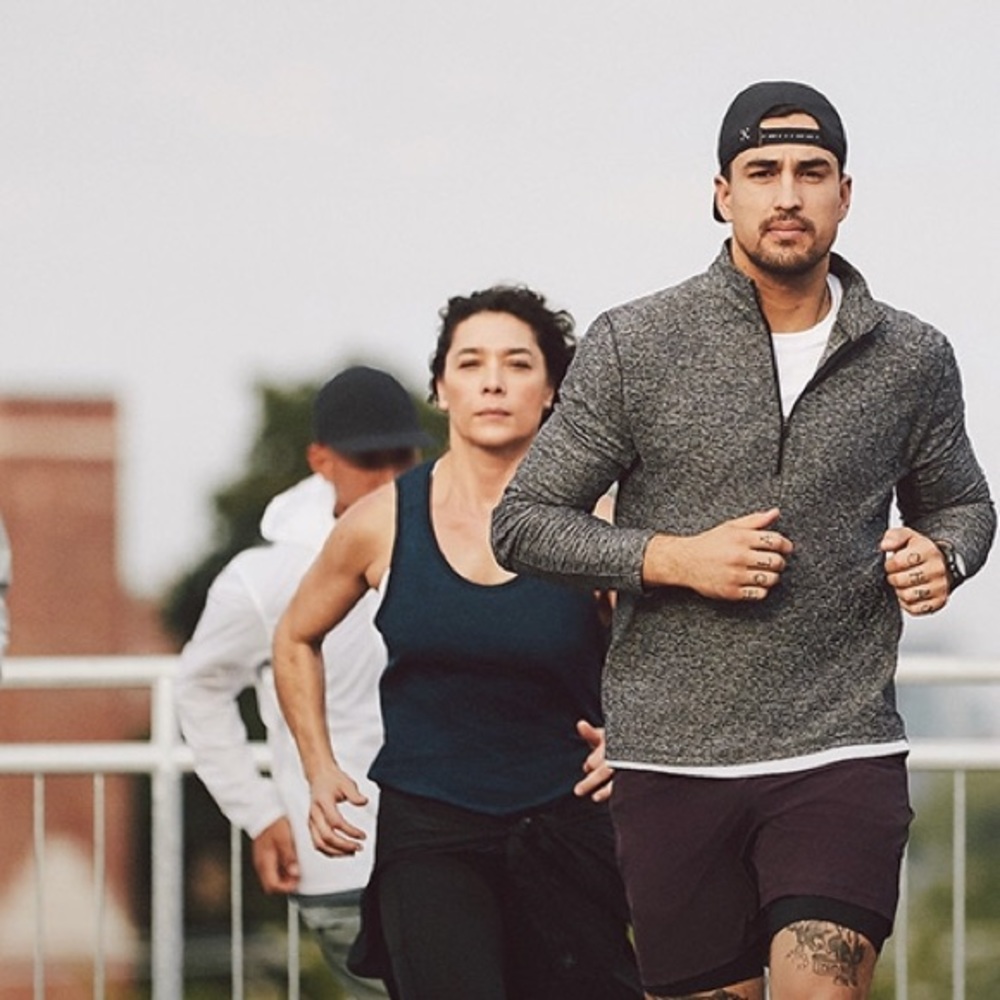 Meet your Posher, Max